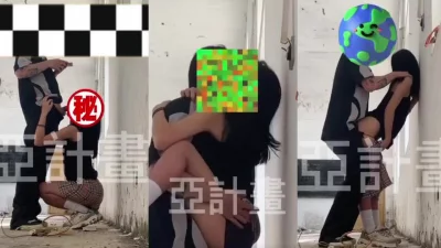 教室和学妹疯狂做爱外面还有人偷听！（完整版已上传下面简阶）